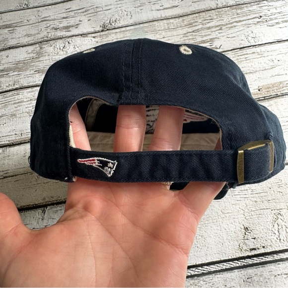 New England Patriots Sure Shot Franchise Hat – Adjustable, Navy - Picture 8 of 9
